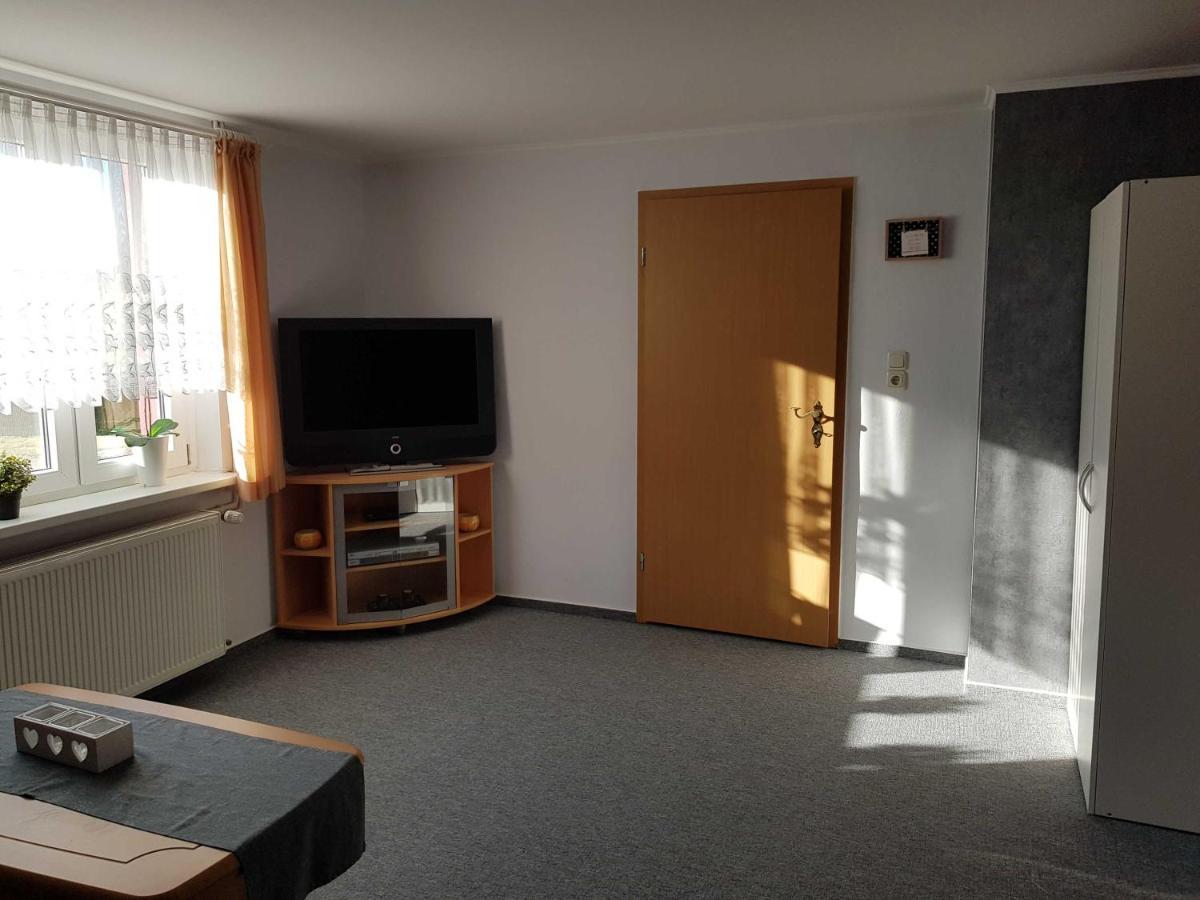 Ferienwohnung Am Peenetal Bentzin ภายนอก รูปภาพ